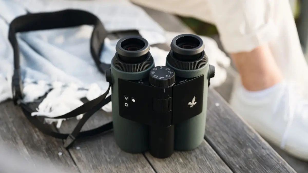Swarovski Optik AX VISIO: much more than we think about binoculars